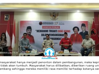 Suasana Diskusi Publik bertema