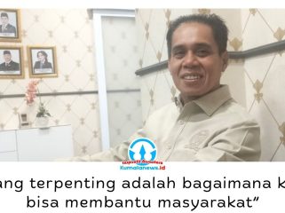 Ketua DPRD Kota Samarinda, Helmi Abdullah, menerima kunjungan silaturahmi alumni Universitas Widya Gama Mahakam (UWG) Samarinda di Ruang Ketua DPRD. Pertemuan tersebut merupakan agenda rutin alumni yang kali ini digelar di Kantor DPRD Kota Samarinda. Foto: Yana Ashari.