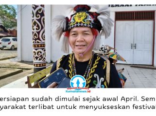 Ketua Panitia Festival Budaya Dayak Kenyah 2026, Madan Bit, menegaskan festival di Desa Wisata Budaya Pampang menjadi sarana pelestarian budaya, penguatan gotong royong, sekaligus penggerak ekonomi masyarakat adat. Foto: Yana Ashari.