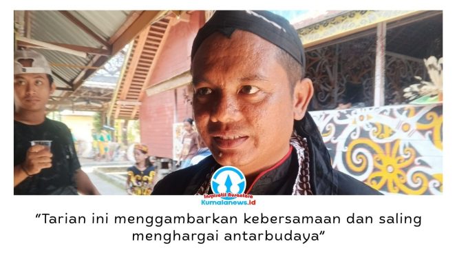 
 Ketua Jaranan Langgeng Mudho Budoyo, Sulistio, menyebut partisipasi kelompoknya dalam Festival Budaya Dayak Kenyah sebagai wujud pelestarian budaya dan simbol harmonisasi masyarakat Dayak dan Jawa di Samarinda. Foto: Yana Ashari.
