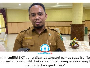 Ahli waris lahan, Adriadi Ashari, memberikan keterangan usai rapat dengar pendapat di DPRD Kutai Kartanegara terkait tuntutan ganti rugi lahan yang masuk dalam kawasan pembangunan Kantor Camat Terpadu Loa Kulu. Foto: Fairuzzabady.