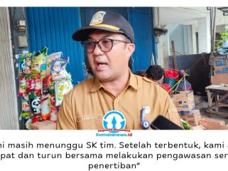 Kepala Dinas Perdagangan Kota Balikpapan, Haemusri Umar, menyampaikan bahwa pembentukan tim terpadu pengawasan toko swalayan masih menunggu terbitnya Surat Keputusan (SK) pemerintah daerah sebelum melakukan pengawasan dan penertiban bersama lintas instansi. Foto: M Hilmansyah.