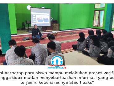 Ketua Persatuan Wartawan Indonesia (PWI) Kutai Kartanegara (Kukar), Andi Wibowo memberikan materi pelatihan jurnalistik kepada siswa SMA Muhammadiyah Tenggarong sebagai upaya meningkatkan literasi media dan kemampuan berpikir kritis di era digital. Kegiatan yang digelar pada Kamis (11/6/2026) tersebut membekali para pelajar dengan pengetahuan dasar jurnalistik, etika bermedia, serta pentingnya memilah informasi yang akurat dan terpercaya. Foto: Dok. PWI Kukar.