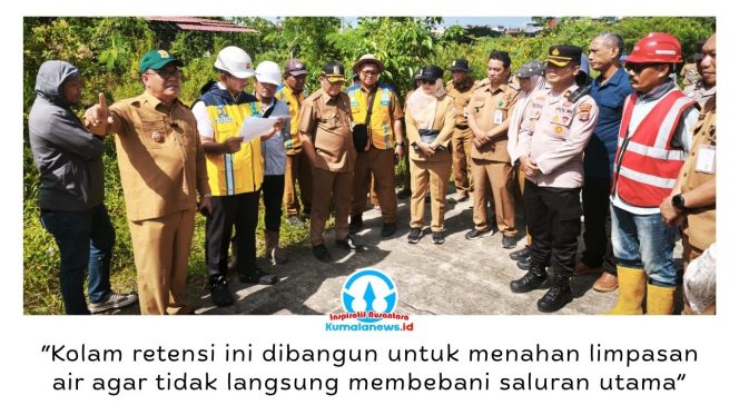 
 Wakil Wali Kota Balikpapan, Dr. Ir. H. Bagus Susetyo, MM, meninjau progres pembangunan kolam retensi di Daerah Aliran Sungai (DAS) Ampal, Balikpapan, Selasa (7/7/2026), sebagai bagian dari upaya percepatan pengendalian banjir di kota tersebut. Foto: M Hilmansyah.