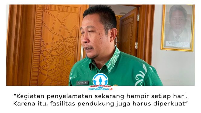 
 Sekretaris Disdamkar Kota Samarinda, Ismail, berharap Pemerintah Kota dan DPRD mendukung pemenuhan sarana operasional, termasuk peremajaan mobil tangga yang telah berusia sekitar 24 tahun. Foto: Yana Ashari.