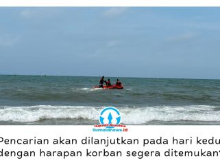 Tim SAR Gabungan melakukan pencarian terhadap Abizar (12), yang diduga tenggelam setelah terseret arus saat berenang di Pantai Kemala Beach, Balikpapan, Sabtu (11/7/2026). Foto: Basarnas Kaltim.