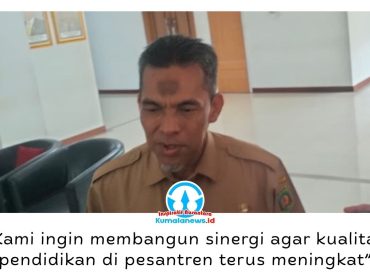 Kepala Bidang Pembinaan SMP Disdikbud Samarinda, Mohammad Wahiduddin, menjelaskan upaya sinkronisasi dengan Kementerian Agama untuk memperkuat pembinaan pondok pesantren dan meningkatkan mutu pendidikan, Selasa (14/7/2026). Foto: Yana Ashari.
