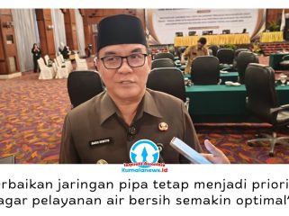 Wakil Wali Kota Balikpapan, Dr. Ir. H. Bagus Susetyo, M.M., menyampaikan jawaban Wali Kota atas pemandangan umum fraksi-fraksi DPRD terhadap Raperda Pertanggungjawaban Pelaksanaan APBD 2025 dalam Rapat Paripurna DPRD Kota Balikpapan di Hotel Grand Senyiur, Senin (13/7/2026). Foot: M Hilmansyah.