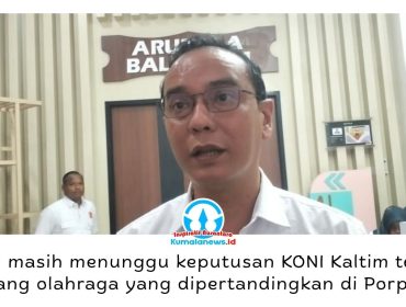 Ketua Komisi IV DPRD Kota Samarinda, Mohammad Novan Syahronny Pasie, memberikan keterangan terkait dua kendala utama persiapan kontingen Samarinda menuju Porprov Kaltim 2026, yakni belum adanya kepastian cabang olahraga yang dipertandingkan serta keterbatasan anggaran operasional tahap awal. Foto: Yana Ashari.