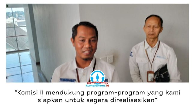 Direktur Utama Perumda Varian Niaga, Syamsuddin Hamade, menyampaikan bahwa Komisi II DPRD Kota Samarinda mendukung penuh realisasi program bisnis perusahaan, termasuk pengembangan sektor pangan dan pengendalian inflasi melalui inovasi peternakan. Foto: Yana Ashari.
