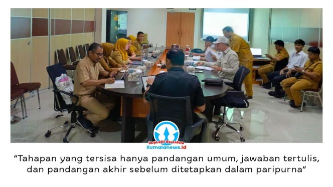 
 Bapemperda DPRD Kota Samarinda merampungkan finalisasi pembahasan Raperda tentang Pertanggungjawaban Pelaksanaan APBD Tahun Anggaran 2025 sebelum dibawa ke rapat paripurna. Foto: Yana Ashari.