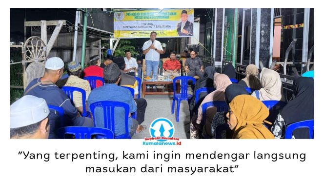 
 Anggota DPRD Kota Samarinda, Arie Wibowo, menggelar Sosialisasi Raperda Inisiatif DPRD tentang Sempadan Sungai bersama warga Kelurahan Bandara. Kegiatan ini menjadi wadah menyerap aspirasi masyarakat sebagai bahan penyempurnaan rancangan peraturan daerah. Foto: Mami Fitri.