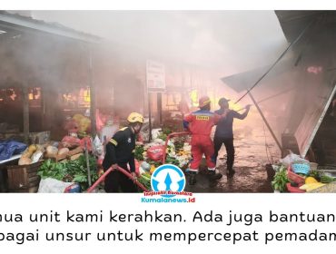 Pemerintah Kota Balikpapan masih menunggu hasil penyelidikan kepolisian untuk memastikan penyebab kebakaran yang menghanguskan puluhan kios di Pasar Sepinggan. Dugaan awal mengarah pada korsleting listrik, namun penyebab pasti masih dalam proses investigasi. Foto: M Hilmansyah.
