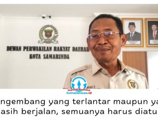 Ketua Bapemperda DPRD Kota Samarinda, Kamaruddin, mengatakan Raperda tersebut diperlukan untuk memberikan kepastian hukum dalam proses serah terima PSU, terutama pada kawasan perumahan yang telah berkembang dan memiliki kepadatan penduduk tinggi. Foto: Yana Ashari.