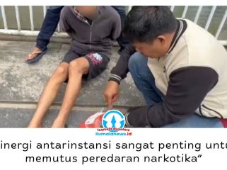 Subdit II Ditresnarkoba Polda Kaltim mengamankan tersangka narkotika berinisial AN (37), warga Kukar, di Jalan Pupuk Utara III, Kelurahan Damai Bahagia, Balikpapan Selatan, Kamis (13/8/2026). Foto: M Hilmansyah.