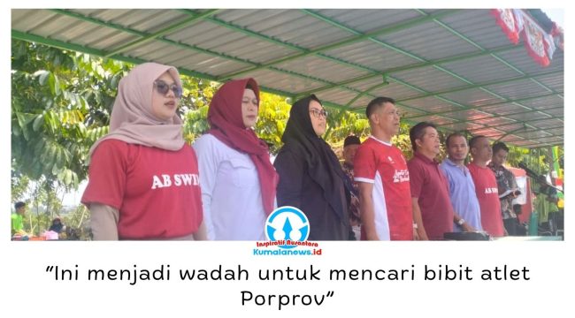 Fungsional PPO Dispora Samarinda, Dorry Adrinalia, membuka Kebun Ndesa Open Fun Swimming 2026 di Kolam Renang Agrowisata Kebun Ndesa, Tanah Merah, Sabtu (15/8/2026). Foto: Yana Ashari.