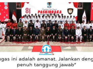 Wali Kota Balikpapan Rahmad Mas’ud mengukuhkan Paskibraka Kota Balikpapan untuk bertugas pada upacara HUT ke-81 Kemerdekaan RI di Aula Pemkot Balikpapan, Sabtu (15/8/2026) malam. Foto: M Hilmansyah.