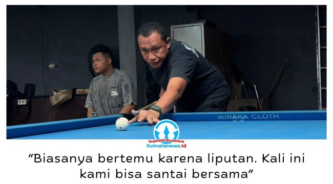 Meja Biliar Jadi Ruang Kebersamaan Wartawan PWI Kukar di Momen HUT ke-81 Kemerdekaan RI. Foto: PWI Kutai Kartanegara.