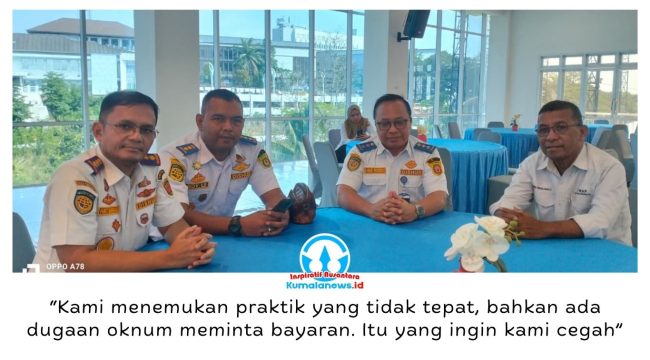 Kepala Dishub Kota Samarinda, Hotmarulitua Manalu, menjelaskan mekanisme baru pengaturan kupon Biosolar subsidi saat Sosialisasi Perda Nomor 6 Tahun 2026 tentang Penyelenggaraan Transportasi di Bapperida Samarinda, Rabu (26/8/2026). Foto: Yana Ashari.