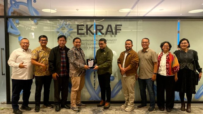 
 Kementerian Ekraf Perkuat Kolaborasi dengan AMSI Hadapi Transformasi Media Digital
