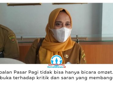 Kepala Dinas Perdagangan Kota Samarinda, Nurrahmani atau Yama, mengatakan persoalan Pasar Pagi tidak dapat hanya dilihat dari omzet pedagang. Menurutnya, berbagai persoalan saling berkaitan dan membutuhkan solusi serta komitmen bersama antara pemerintah dan pedagang. Foto: Yana Ashari.