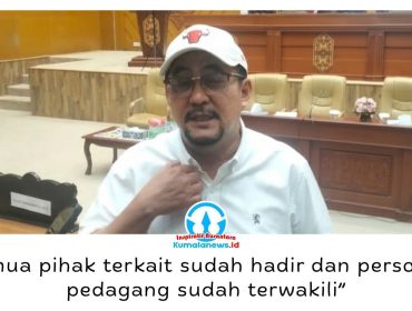 Ketua Komisi II DPRD Kota Samarinda, Iswandi, mengatakan RDP menjadi wadah mempertemukan pedagang dan OPD terkait untuk membahas berbagai keluhan sekaligus mencari solusi bersama. Foto: Yana Ashari.