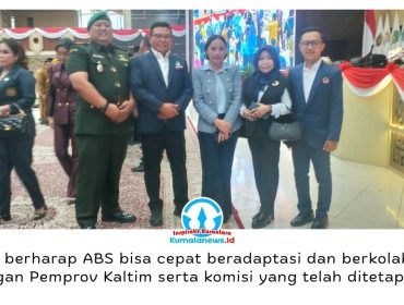 Wakil Ketua DPRD Kota Samarinda, Celni Pita Sari, menghadiri Rapat Paripurna Ke-25 DPRD Kaltim terkait pelantikan Andi Burhanuddin Solong (ABS) sebagai anggota DPRD Kaltim melalui PAW, Senin (14/9/2026). Celni berharap ABS segera beradaptasi dan menjalankan tugas sebagai wakil rakyat. Foto: Yana Ashari.