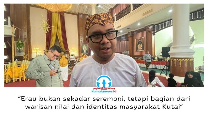
 Bupati Kutai Kartanegara Aulia Rahman Basri menyampaikan penghormatan kepada Sultan, Kerabat Kesultanan, pemangku adat, serta seluruh masyarakat yang menjaga kelestarian Erau sebagai warisan budaya Kutai dari generasi ke generasi. Foto: Fairuzzabady.