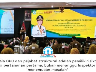 Wali Kota Balikpapan, Dr H Rahmad Mas’ud, SE., ME., memberikan sambutan pada Penganugerahan Wali Kota Award Bidang Pengawasan 2026, yang menjadi rangkaian puncak Rakorwas Kota Balikpapan di Aula Pemkot Balikpapan, Senin (14/9/2026). Foto: M Hilmansyah.