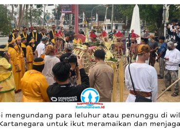 Ritual Menjamu Benua digelar di Tenggarong, Kamis (17/9/2026), sebagai bagian dari persiapan Erau Adat Kuta Kesultanan Kutai Kartanegara Ing Martadipura sekaligus penanda adat penetapan pelaksanaan Erau oleh Sultan. Foto: Fairuzzabady.
