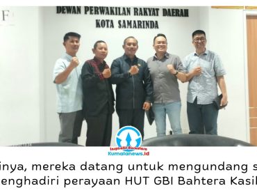 Wakil Ketua DPRD Kota Samarinda, Ahmad Vananzda, menerima kunjungan pengurus GBI Bahtera Kasih Samarinda di ruang kerjanya, Senin (28/9/2026), dalam rangka memperkuat komunikasi dan hubungan baik lintas agama di Kota Samarinda. Foto: Yana Ashari.