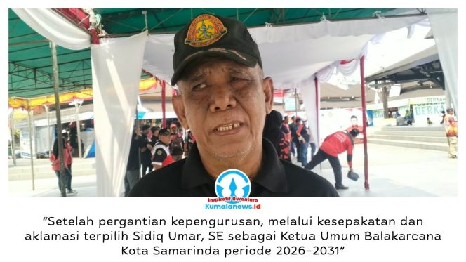 
 Koordinator Lapangan Balakarcana Kota Samarinda, Bambang Suharto, memastikan kesiapan teknis pelantikan Pengurus Balakarcana Masa Bhakti 2026–2031 melalui koordinasi bersama seluruh satuan. Foto: Yana Ashari.