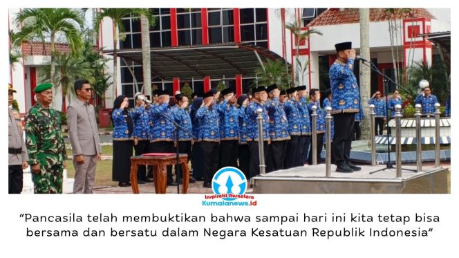 
 Sekda Kukar Sunggono memimpin upacara peringatan Hari Kesaktian Pancasila di halaman Kantor Bupati Kukar, Kamis (1/10/2026). Foto: Indirwan.