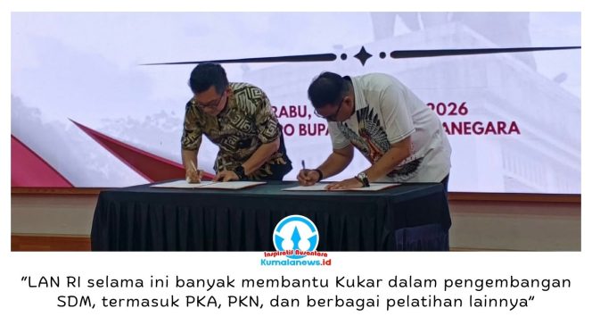 
 Penandatanganan MoU antara Pemkab Kukar dan LAN RI terkait penguatan kerja sama pengembangan sumber daya manusia. Foto: Indirwan.