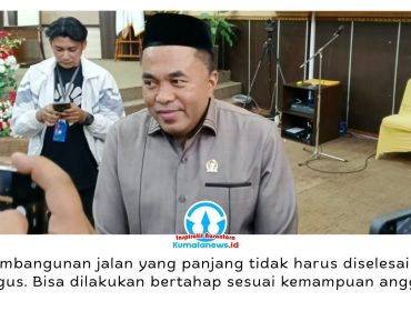 Ketua DPRD Kukar, Ahmad Yani, menegaskan efisiensi pembangunan diperlukan untuk menyesuaikan pelaksanaan program dengan kemampuan anggaran daerah tanpa menghentikan pembangunan. Foto: Indirwan.