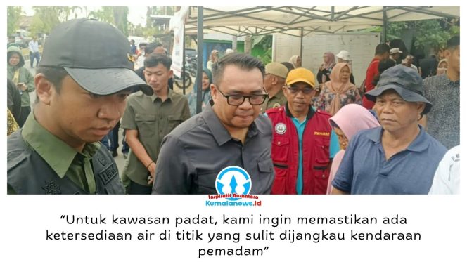 
 Bupati Kutai Kartanegara (Kukar), Aulia Rahman Basri, mendorong penguatan ketersediaan sumber air di kawasan permukiman untuk mempercepat penanganan kebakaran, terutama di wilayah padat yang sulit dijangkau kendaraan pemadam. Hal itu disampaikannya saat meninjau lokasi kebakaran di Tenggarong, Kamis (8/10/2026). Foto: Indirwan.