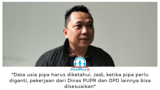 
 Ketua Komisi III DPRD Kota Samarinda, Deni Hakim Anwar, mendorong integrasi data antar-OPD terkait usia dan kondisi pipa air bersih guna menyelaraskan perencanaan pembangunan infrastruktur. Langkah ini diharapkan mencegah pembongkaran jalan berulang akibat perbaikan pipa serta meningkatkan efisiensi anggaran dan kualitas pelayanan kepada masyarakat. Foto: Yana Ashari.