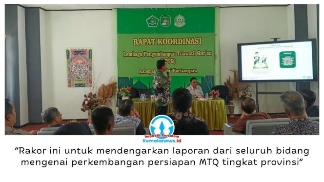 
 Ketua LPTQ Kukar, Sunggono, memimpin rapat koordinasi pemantapan persiapan MTQ tingkat Provinsi Kaltim di Sekretariat LPTQ Kukar, Kamis (15/10/2026). Persiapan secara konsepsional telah mencapai lebih dari 80 persen. Foto: Indirwan.