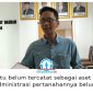 Kepala Bidang Aset Daerah BPKAD Samarinda, Yusdiansyah, menjelaskan akses Jalan Tembusan Sambutan menuju Merdeka belum tercatat sebagai aset daerah karena administrasi pertanahan dan dokumen perencanaan awal masih perlu dipastikan, Jumat (16/10/2026). Foto: Yana Ashari.