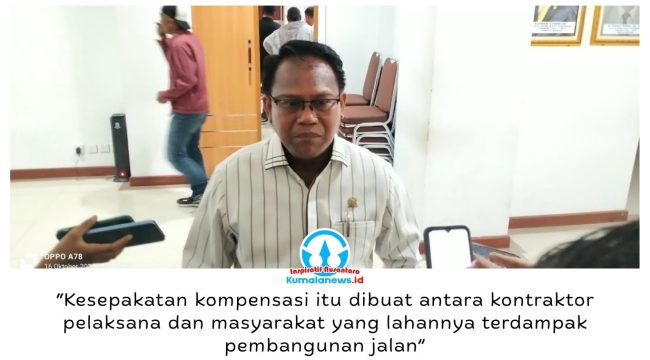 Ketua Komisi I DPRD Kota Samarinda, Samri Shaputra, menjelaskan persoalan pembayaran kompensasi lahan warga terdampak pembangunan Jalan Tembusan Sambutan menuju Merdeka yang didasarkan pada kesepakatan antara kontraktor dan masyarakat. Foto: Yana Ashari.