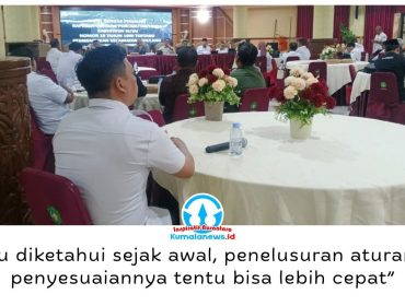 Rapat sinkronisasi Pansus DPRD Kukar membahas Raperda tentang Pencabutan Perda Nomor 18 Tahun 1999 tentang Pembentukan Kecamatan Sedulang, Rabu (21/10/2026). Foto: Indirwan.