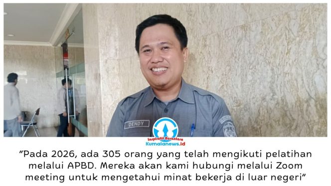 
 Kepala Distransnaker Kukar, Dendy Irwan Fahriza, menyampaikan rencana fasilitasi penempatan kerja ke luar negeri bagi alumni pelatihan kompetensi yang dibiayai APBD maupun program CSR perusahaan. Foto: Indirwan.
