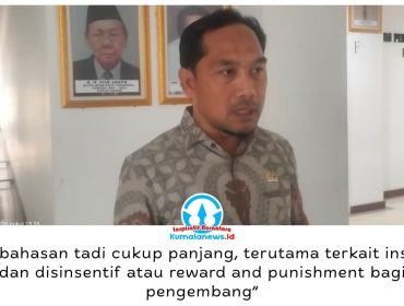 Anggota Bapemperda DPRD Samarinda, Abdul Rohim, menyoroti pembahasan aturan insentif dan disinsentif dalam Raperda Perumahan dan Kawasan Permukiman agar penerapannya tepat sasaran dan sesuai ketentuan. Foto: Yana Ashari.