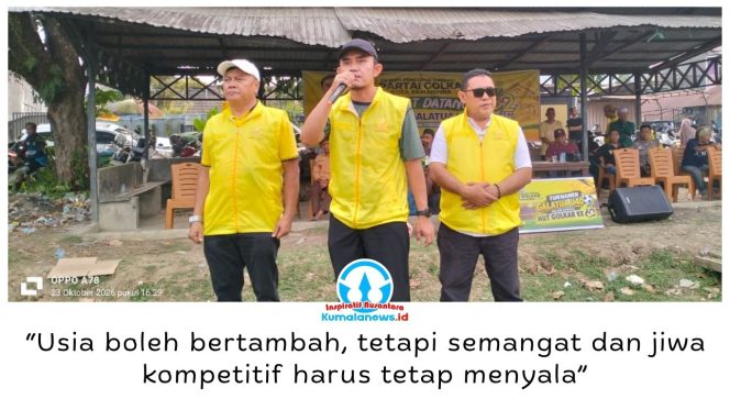 
 Ketua DPD Partai Golkar Kota Samarinda periode 2026–2031, Andi Satya Adi Saputra, resmi membuka Turnamen Galatua U40 dalam rangka HUT ke-62 Partai Golkar di Lapangan Sepak Bola Jalan Gerilya, Samarinda, Jumat (23/10/2026). Turnamen ini diikuti 12 tim dari sejumlah daerah di Kalimantan Timur. Foto: Yana Ashari