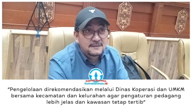 
 Komisi II DPRD Kota Samarinda menggelar audiensi membahas pembentukan BUM-RT dan penataan pedagang di kawasan Polder Air Hitam, Jumat (23/10/2026). Pembahasan mencakup kejelasan pengelolaan, penertiban pedagang, serta penanganan persoalan parkir, kebersihan, dan ketertiban lingkungan.