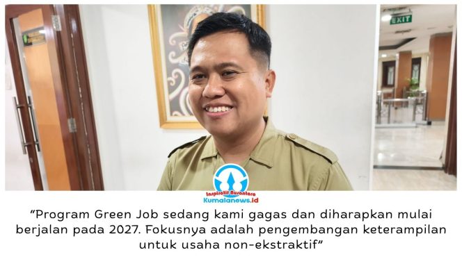 
 Kepala Distransnaker Kukar, Dendy Irwan Fahriza, menggagas program Green Job yang ditargetkan mulai berjalan pada 2027 untuk meningkatkan keterampilan kelompok usaha binaan, memperluas peluang kerja, dan memperkuat ekonomi masyarakat di sektor non-ekstraktif. Foto: Indirwan.