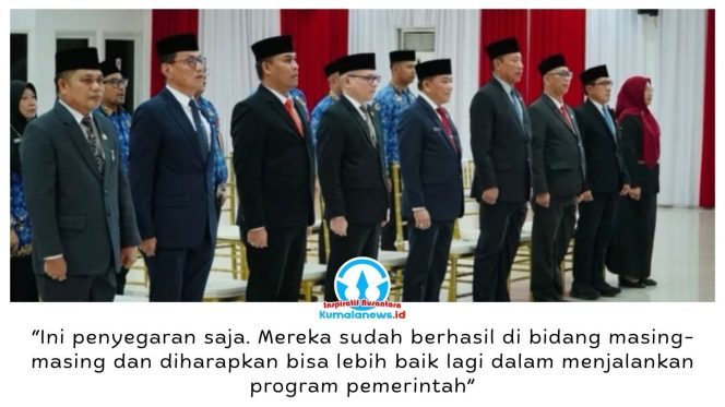 
 Wali Kota Balikpapan, Rahmad Mas’ud, melantik dan merotasi 17 pejabat di lingkungan Pemkot Balikpapan sebagai bagian dari penyegaran birokrasi, di Aula Pemkot Balikpapan, Senin (26/10/2026). Foto: M Hilmansyah.