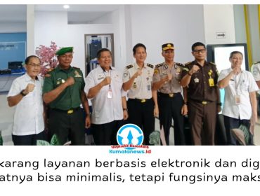 Foto bersama usai peresmian layanan Beranda Imigrasi di Mal Pelayanan Publik (MPP) Kabupaten Kutai Kartanegara, Rabu (28/10/2026). Foto: Indirwan.