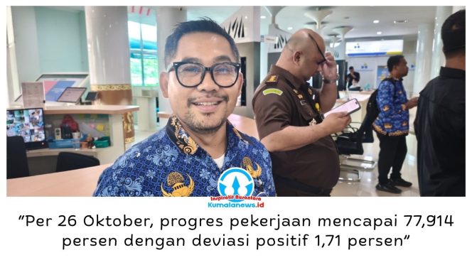 
 Sekretaris Dinas PU Kota Balikpapan, Jain Supriyanto, menyampaikan progres proyek pengendalian banjir dan peningkatan jalan di Jalan D.I. Panjaitan yang mencapai 77,91 persen dan ditargetkan rampung pada Desember 2026. Foto:M Hilmansyah.