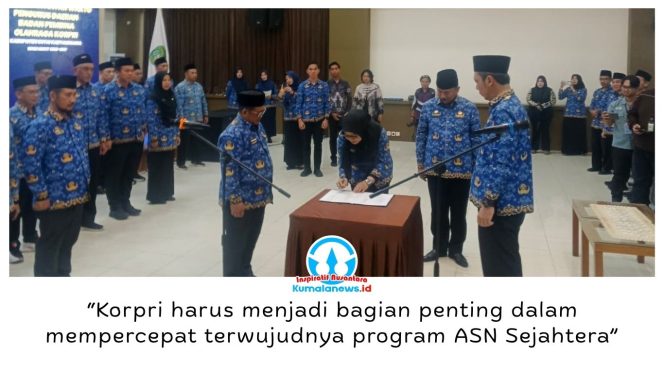 
 Sekretaris Daerah Kukar, Sunggono, saat menghadiri pengukuhan Pengurus Korpri Kukar masa bakti 2026–2031 dan PAW Pengurus Daerah Bapor Korpri masa bakti 2023–2028 di Aula Bappeda Kukar, Kamis (29/10/2026). Foto: Indirwan.